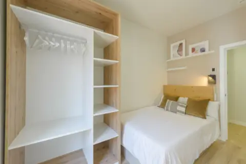 Habitación en calle de Béjar