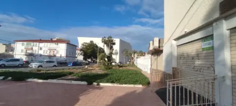 Local comercial en Avenida del Doctor Barnard