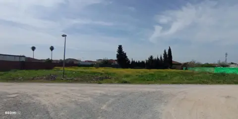 Terreno en calle La Perla