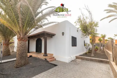 Chalet unifamiliar en calle Guirre