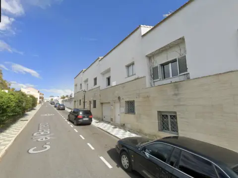 Casa pareada en calle del Barrero, 12