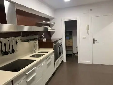 Piso en calle de Intxaurrondo, 23