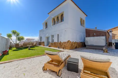 Chalet en calle Ramos
