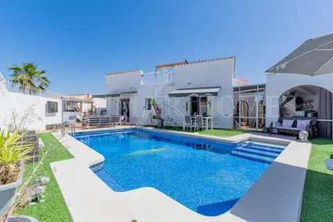 Chalet en calle del Horno