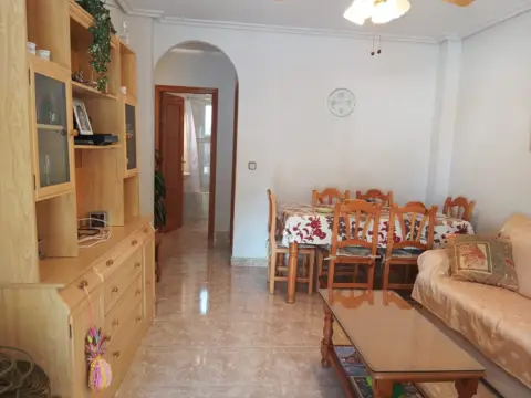 Casa adosada en calle del Mar Báltico