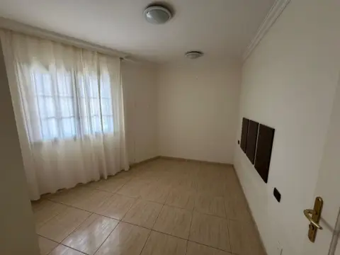 Piso en calle de Elías Serra Rafols