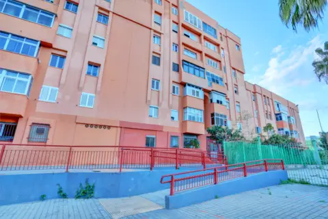 Piso en calle Cordoba