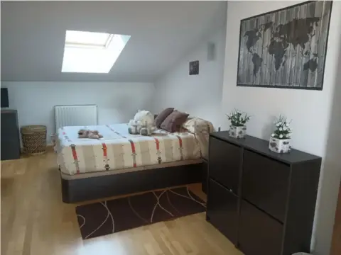 Chalet adosado en calle de Clara Campoamor