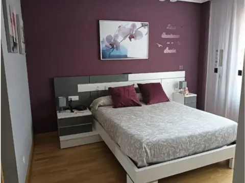 Chalet adosado en calle de Clara Campoamor