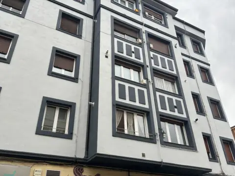 Piso en calle de Santa Lucía