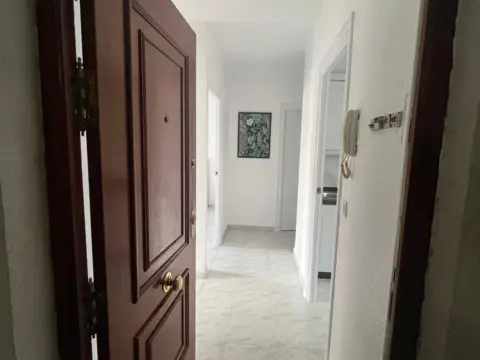 Piso en calle de la Concordia, 50