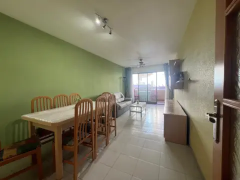 Piso en calle Villa Madrid, 34