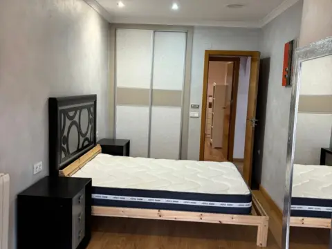 Piso en calle San Luis, 61