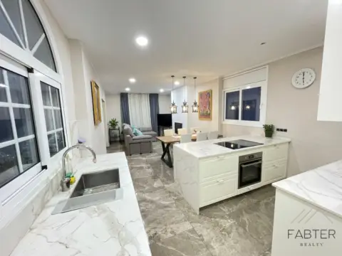 Casa en Carrer d'Agustí Santacruz