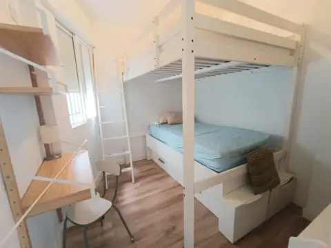 Habitación en calle Arrayán