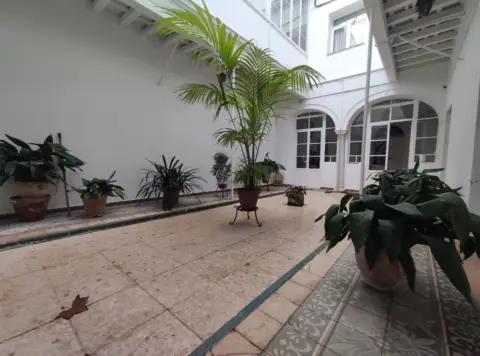 Casa en calle Regina, 1