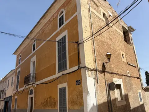 Casa en Carrer de Pere Antoni Servera, 2