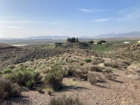 Terreno en Calabardina