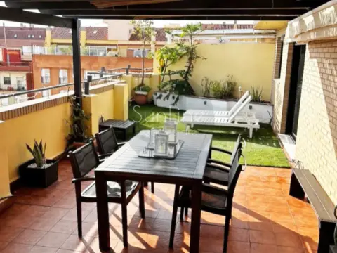 Dúplex en calle Avenida del Primat Reig, Benimaclet, València, nº 1