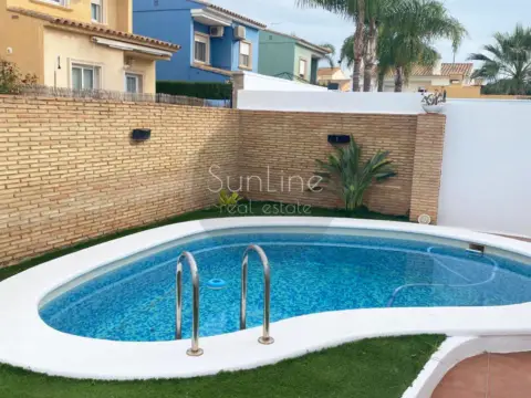 Chalet adosado en Carrer Mallaeta Maravisa, 1