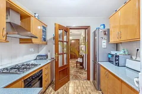 Piso en calle de Víctor Andrés Belaúnde