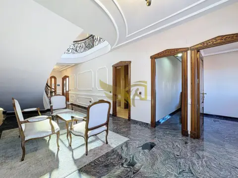 Chalet unifamiliar en Avenida de las Artes