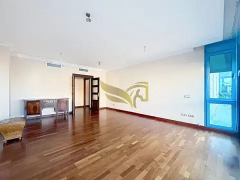Piso en calle Enramadilla