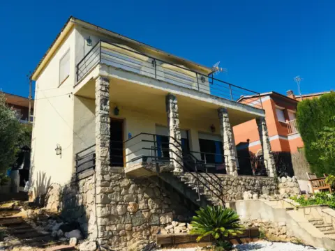 Chalet unifamiliar en Corbera de Llobregat