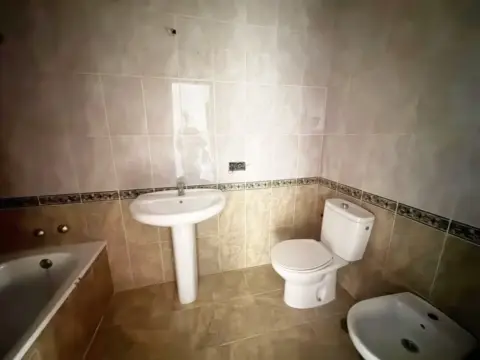 Chalet adosado en calle de la Vaguada, 23