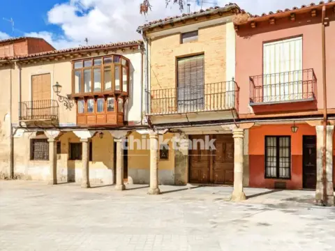 Chalet adosado en Plaza de Santa Marina