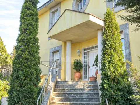 Chalet en calle de los Acebos