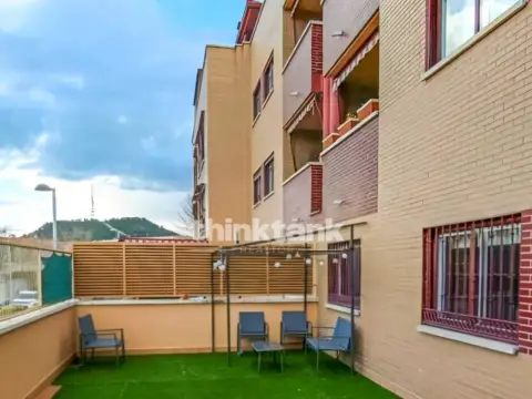 Piso en calle Leonardo da Vinci