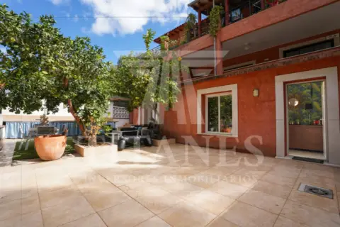 Piso en Avinguda d'Amèrica