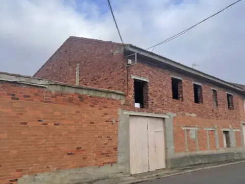 Casa en calle de Juan Pablo I
