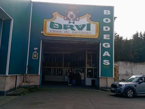 Nave industrial en Avenida de la Argentina