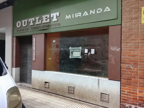 Local comercial en calle Infiesto