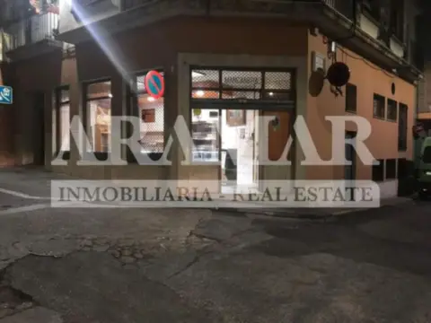 Edificio en Pego