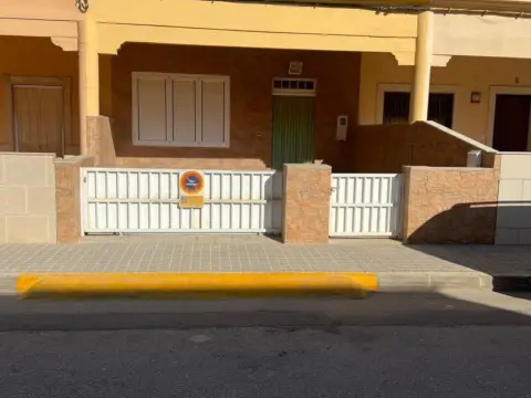 Chalet adosado en Carrer de la Mare de Déu de Sales