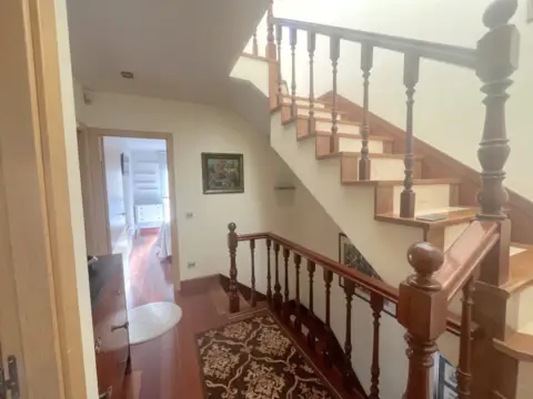 Chalet adosado en Barrio de Sarriena