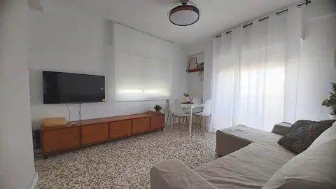 Habitación en calle de Miguel Rúa