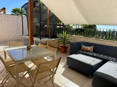 Casa en Carrer Algeps, 3