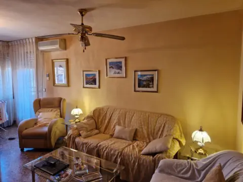 Piso en calle de Monreal