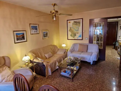 Piso en calle de Monreal