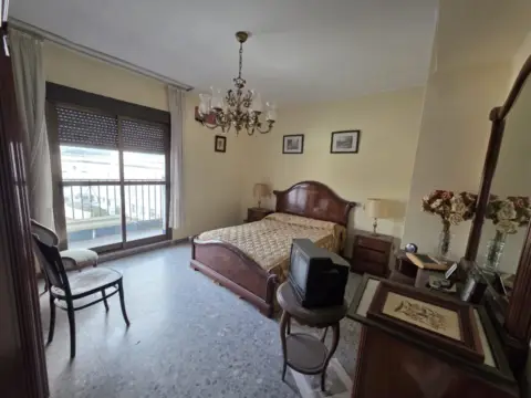Piso en calle de Amezcua, 4
