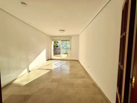 Piso en Playamar-Benyamina