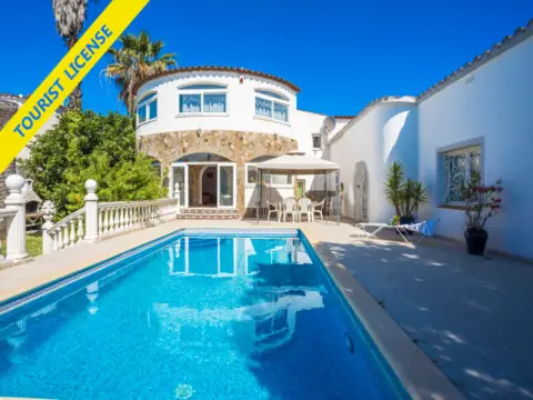 Casa – Castelló d'Empúries