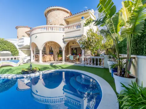 Casa en Empuriabrava