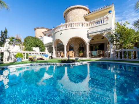 Casa en Empuriabrava