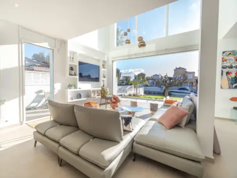 Casa en Empuriabrava