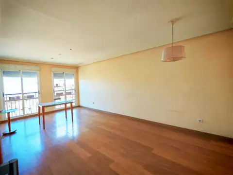 Piso en calle Parque Aparadora